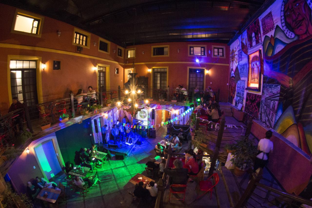 Imaynalla Hostel Sucre Buitenkant foto